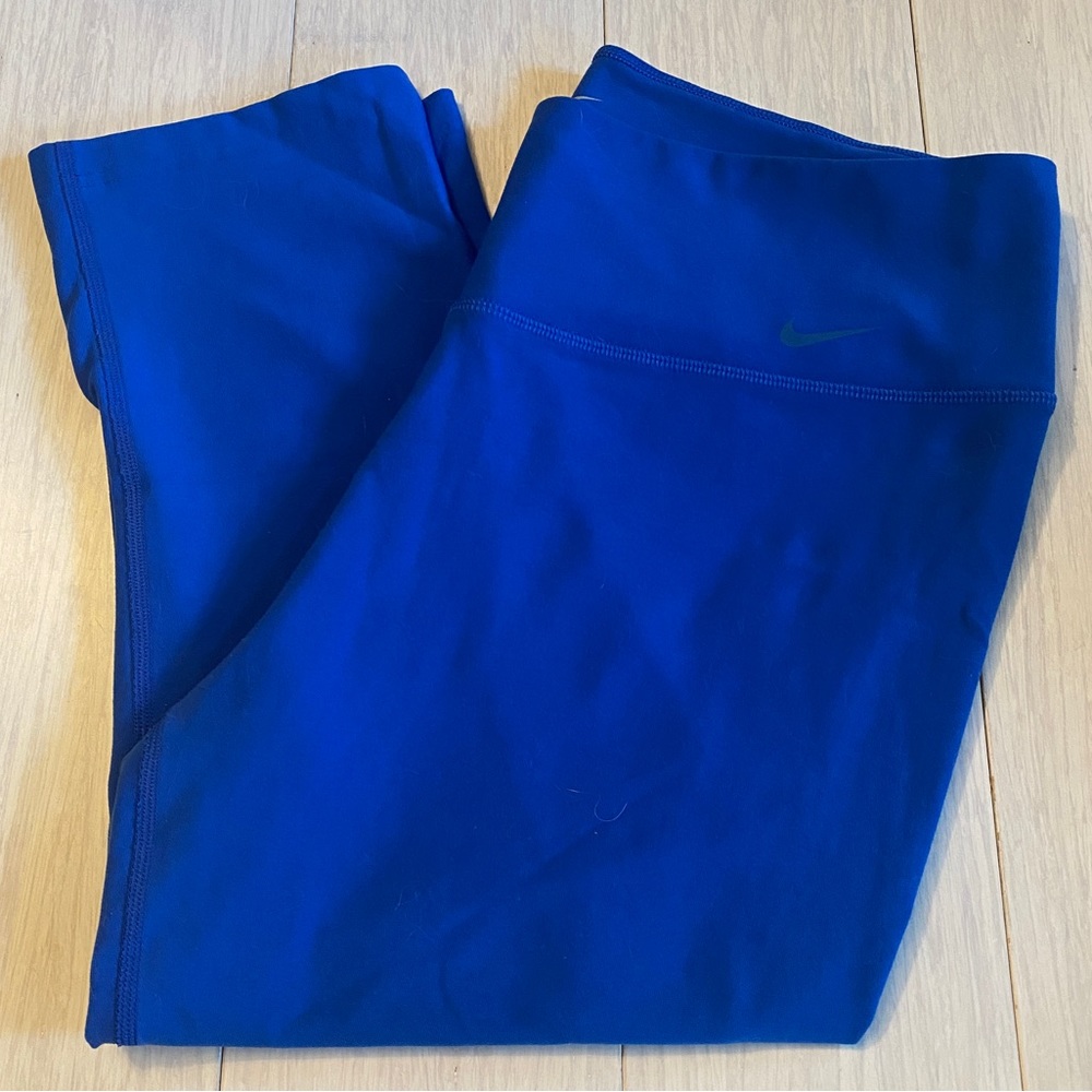 Nike Dri-fit Capri Leggings